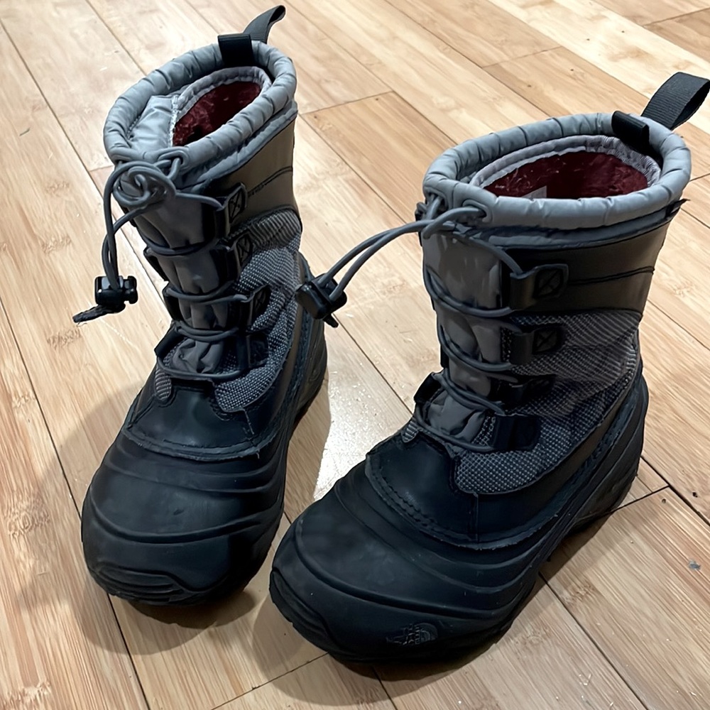 North Face winter boots snow boots waterproof kids size 1